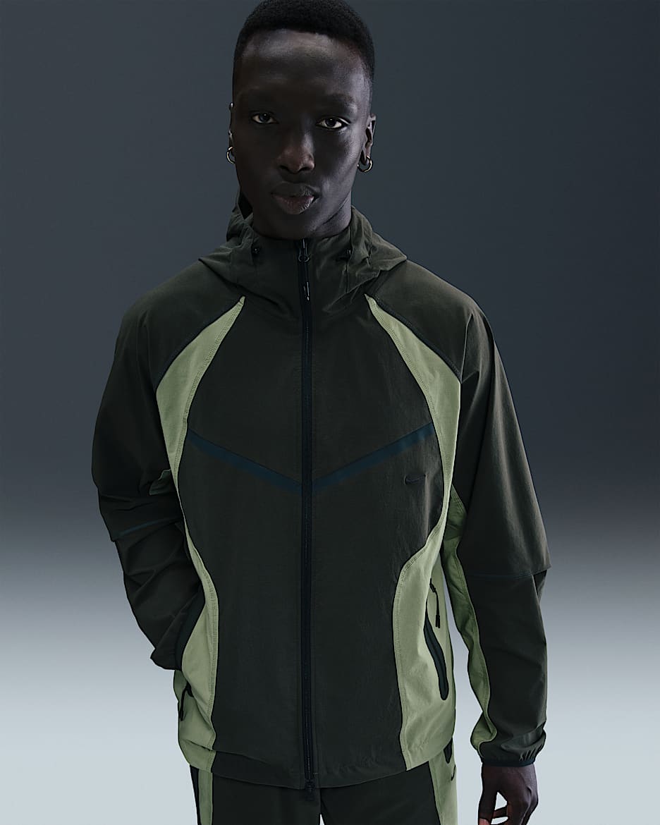 Giacca Windrunner ampia in tessuto Dri-FIT a blocchi di colore Nike Tech – Uomo - Sequoia/Oil Green/Nero