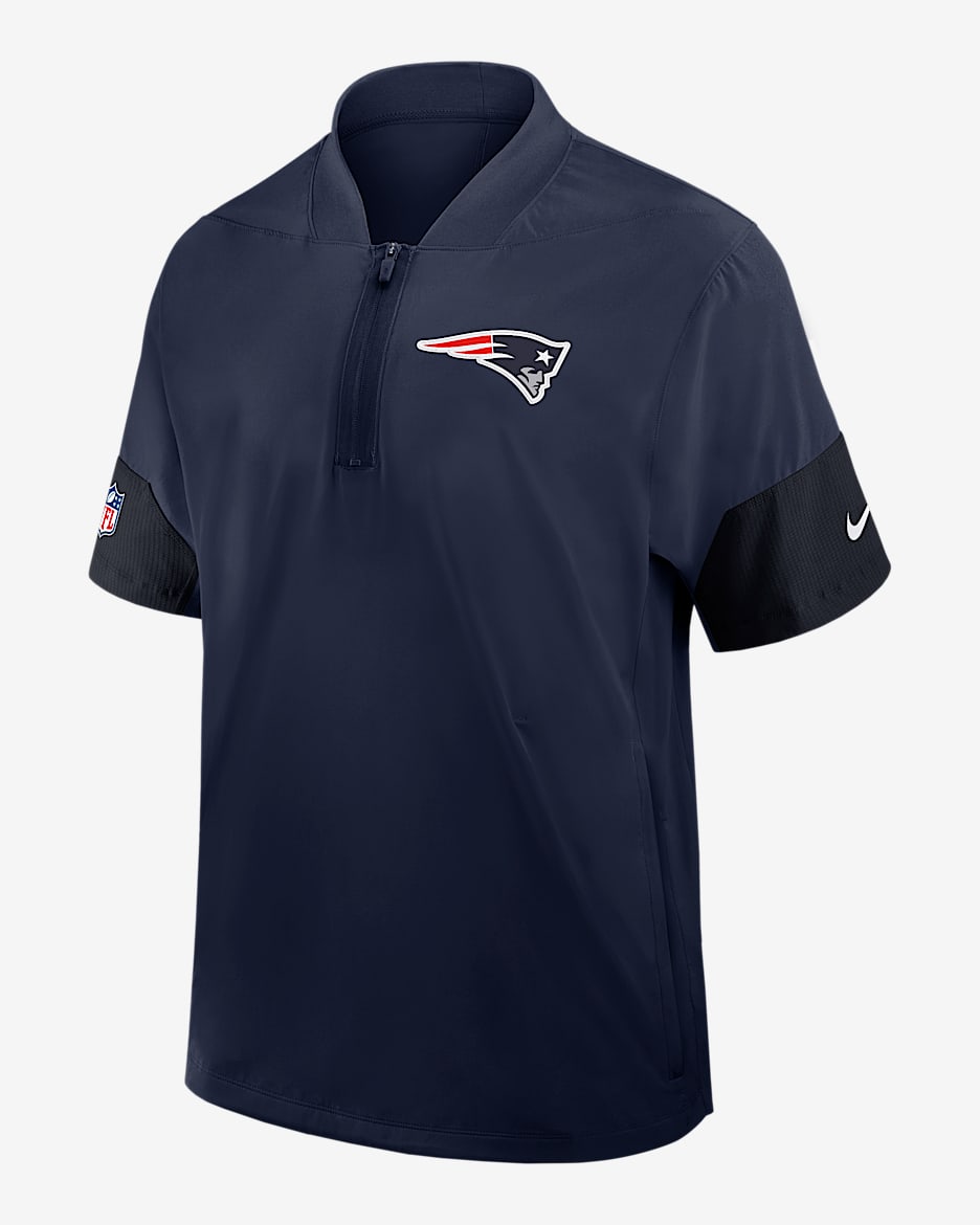 Chamarra de manga corta Nike de la NFL con gorro de medio cierre para hombre New England Patriots Sideline Coach - Azul marino
