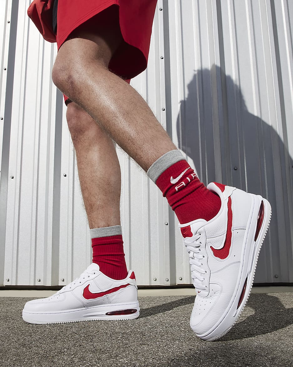 รองเท้าผู้ชาย Nike Air Force 1 Low EVO - ขาว/Summit White/University Red