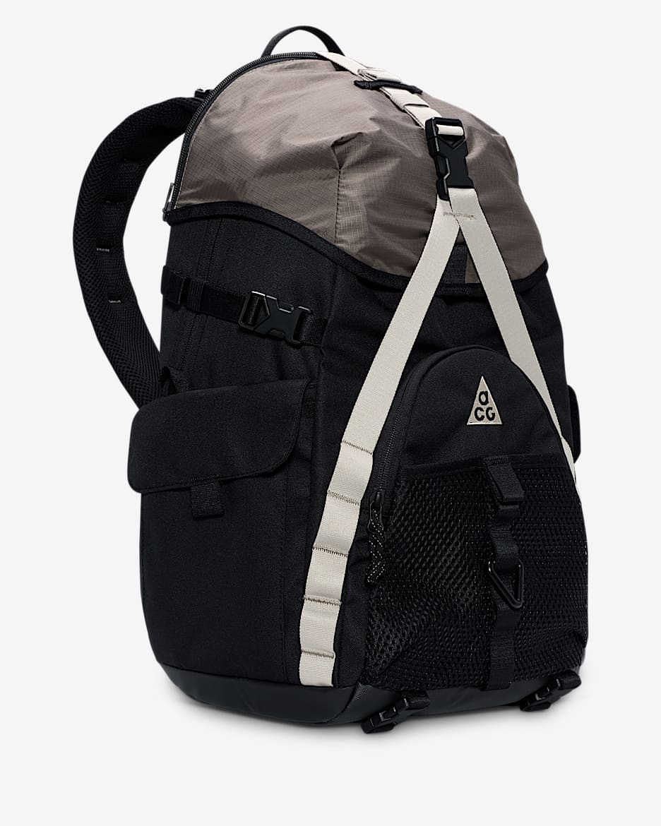 Nike ACG "DAYMAX" Backpack (25L)