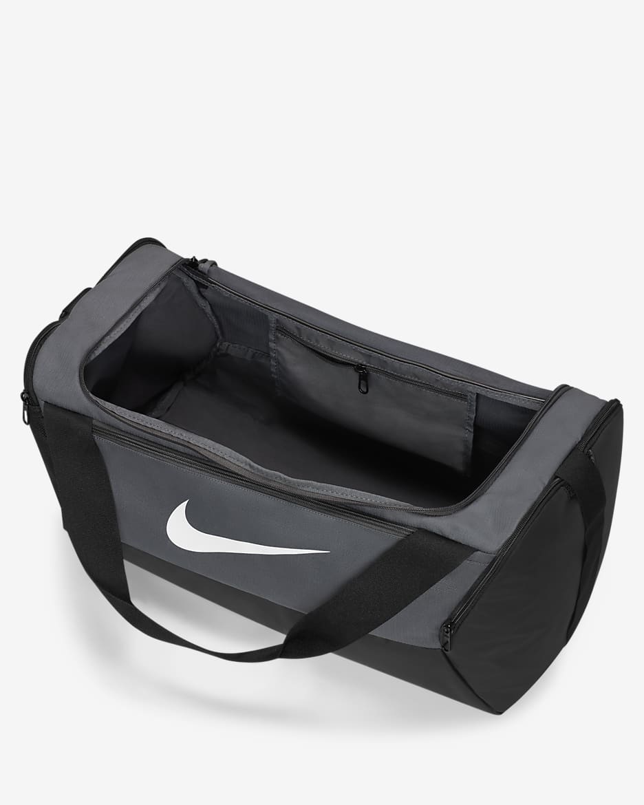 กระเป๋า Duffel เทรนนิ่ง Nike Brasilia 9.5 (ขนาดเล็ก, 41 ล.) - Iron Grey/ดำ/ขาว