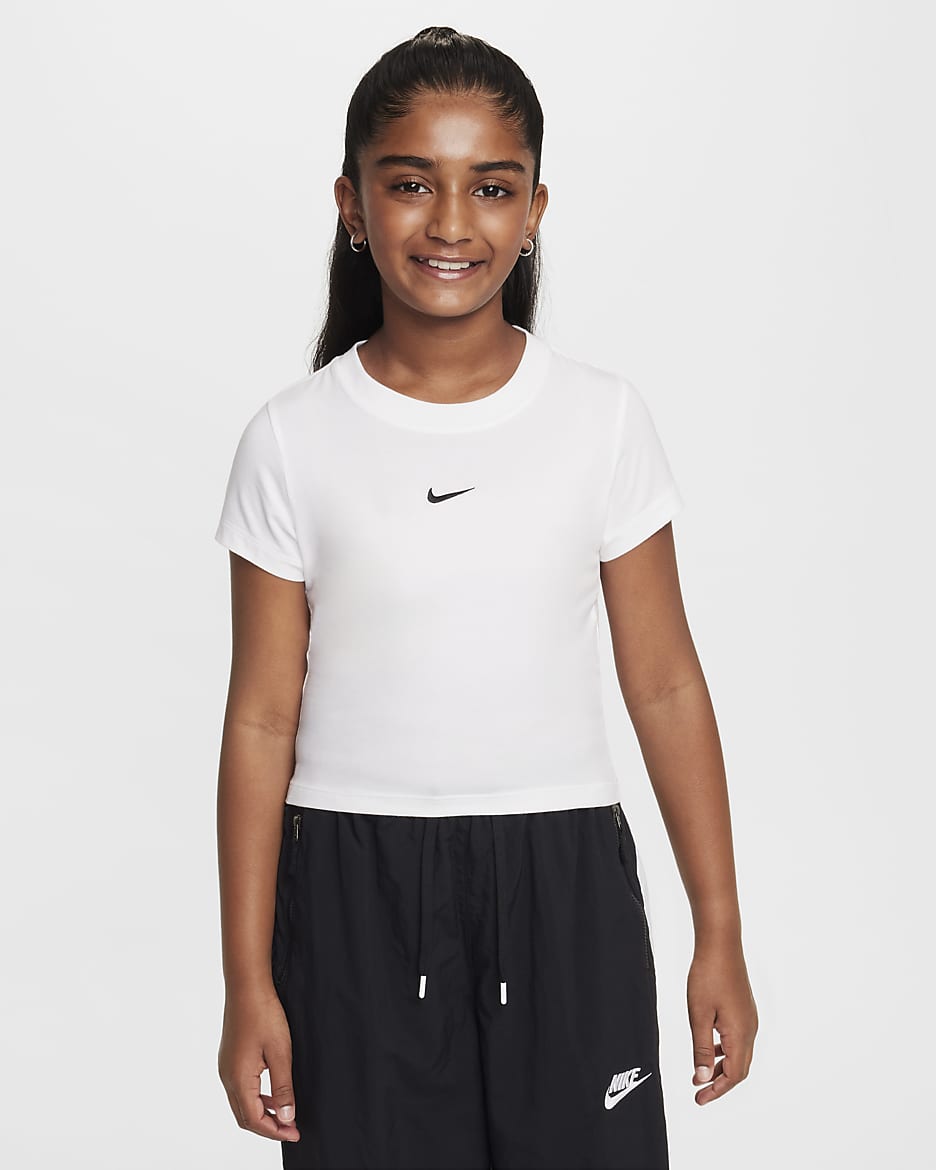 Nike Sportswear Older Kids' (Girls') Cropped T-Shirt - White