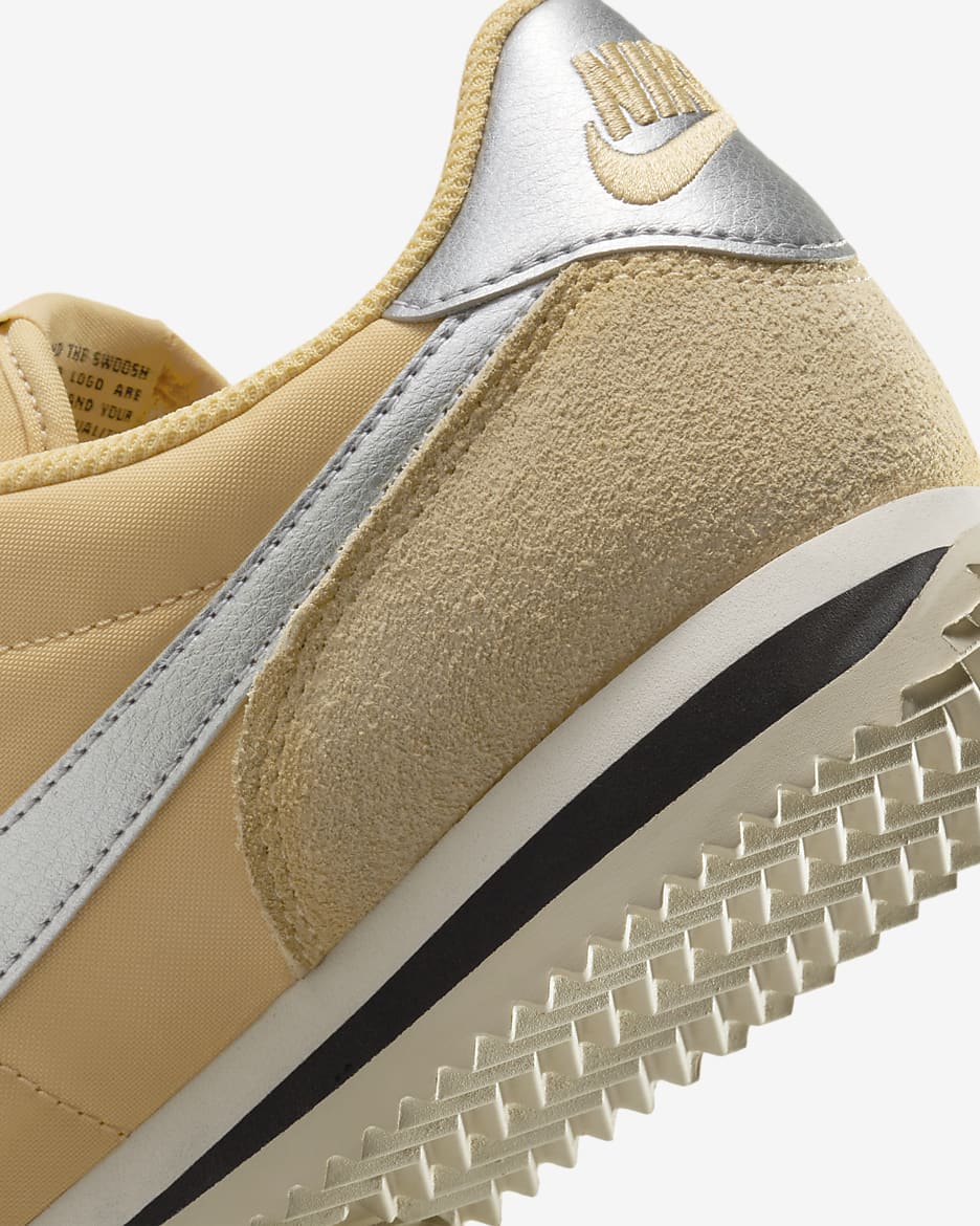 Nike Cortez Textile 鞋款 - Sesame/Light Orewood Brown/黑色/Metallic Silver