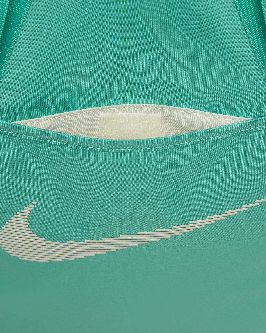 Nike Gym Tote (28L) - Stadium Green/Stadium Green/Coconut Milk