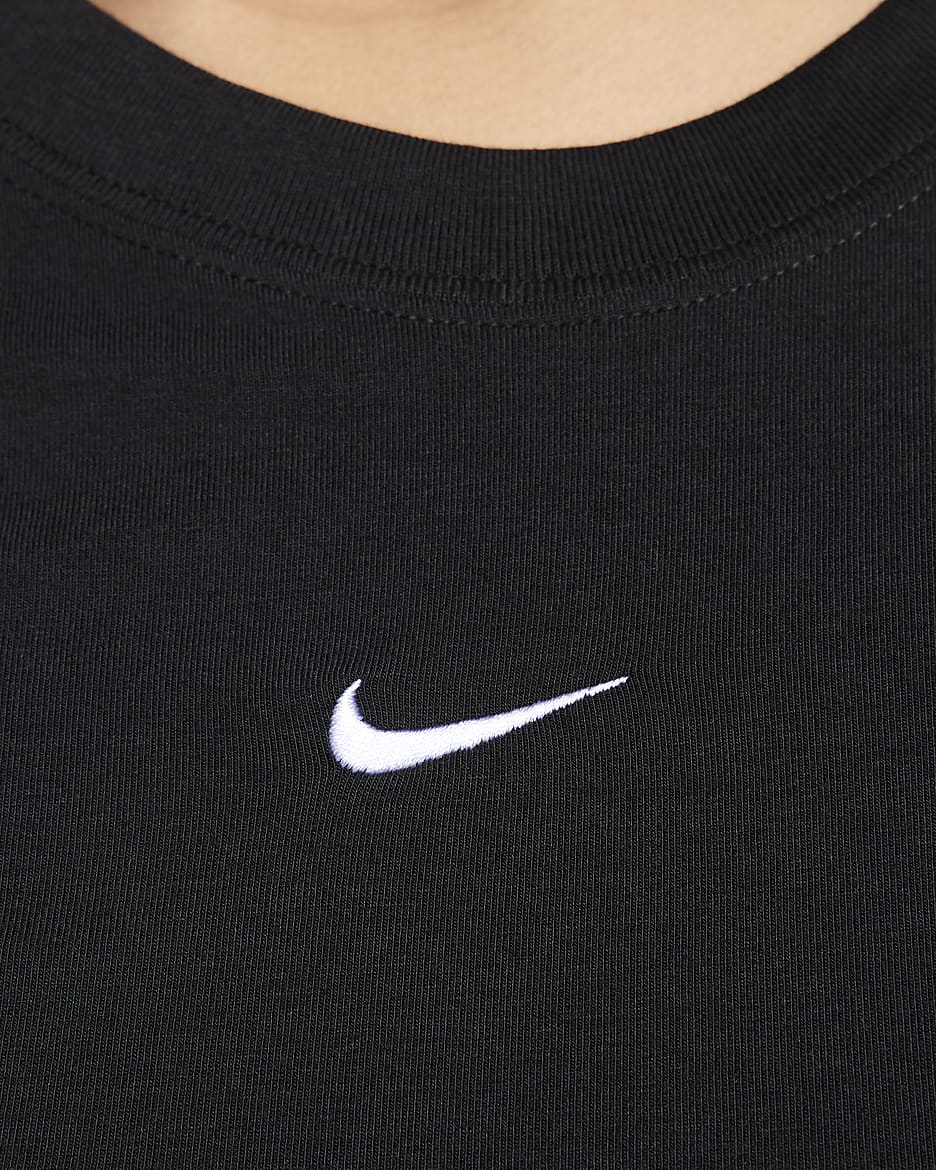 Nike Sportswear Chill Knit Damen-T-Shirt - Schwarz/Weiß