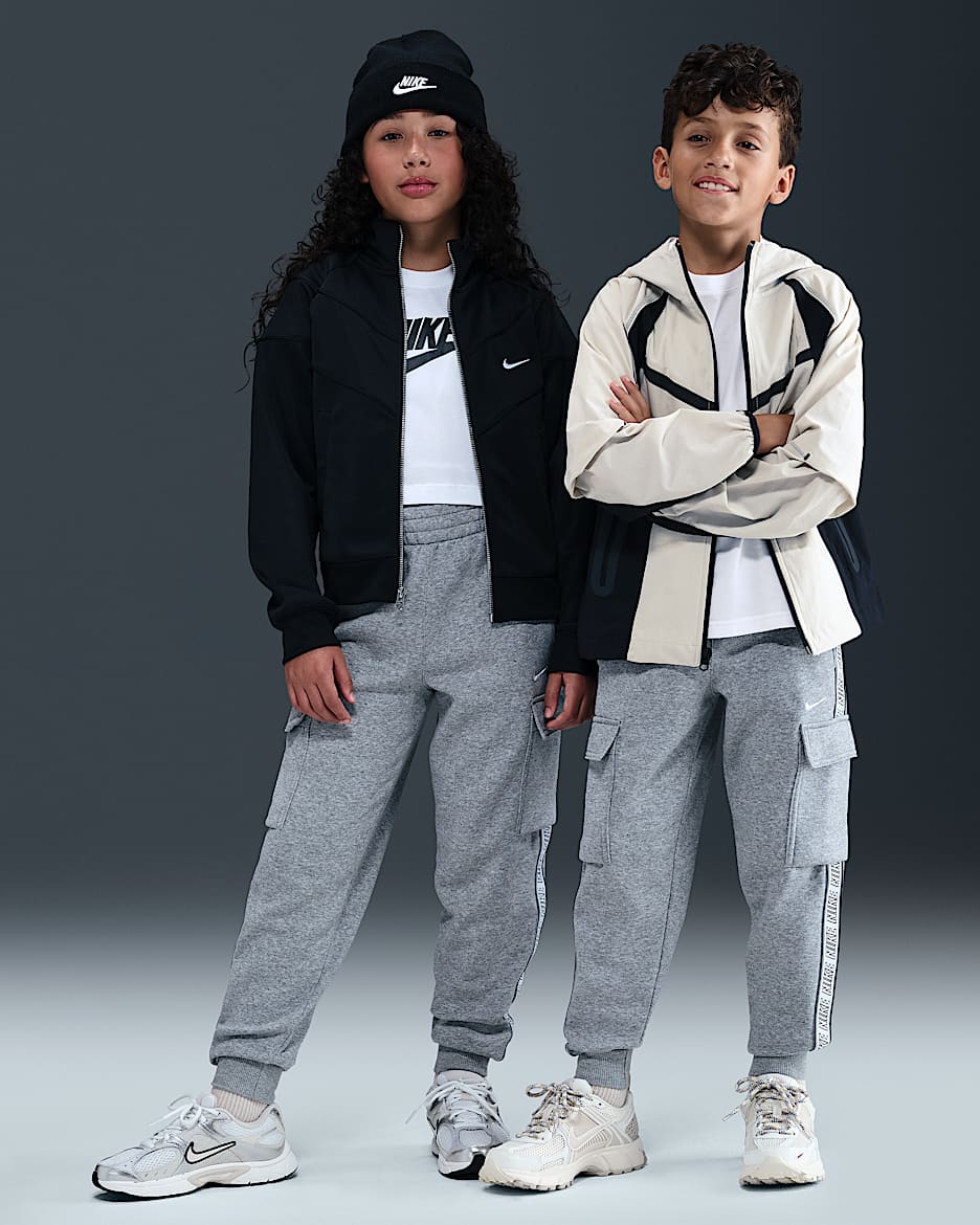Nike Sportswear Club Fleece cargobroek voor kids - Dark Grey Heather/Base Grey/Wit/Wit