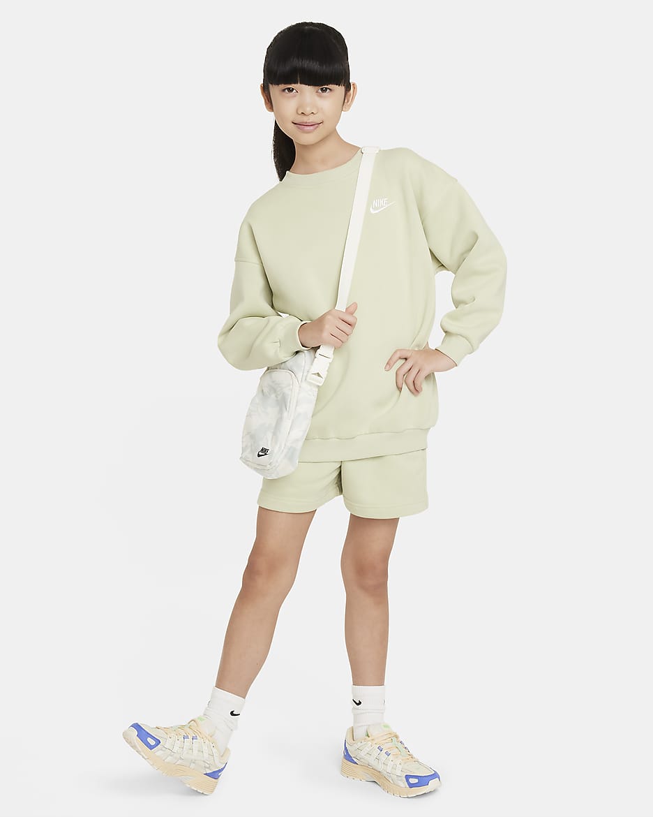 Nike Sportswear Club Fleece Older Kids' Oversized Sweatshirt - Olive Aura/White