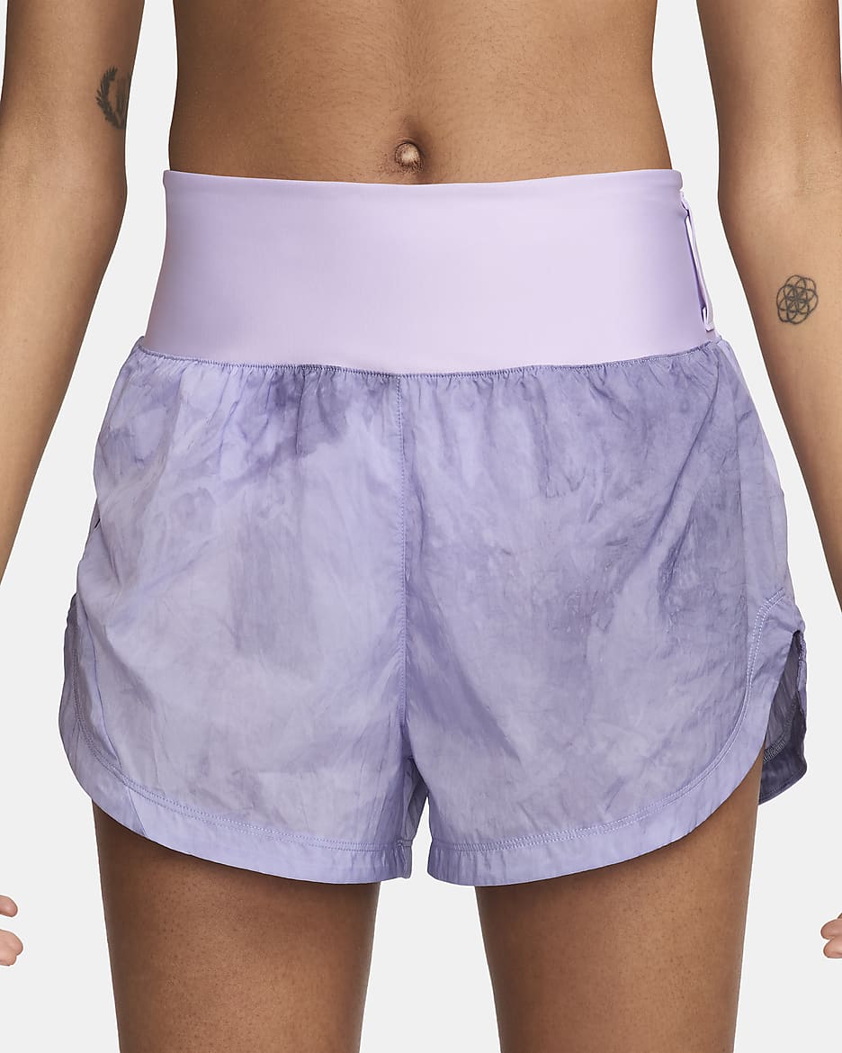 Short de running Repel taille mi-haute avec sous-short intégré 8 cm Nike Trail pour femme - Lilac Bloom/Court Purple/Court Purple