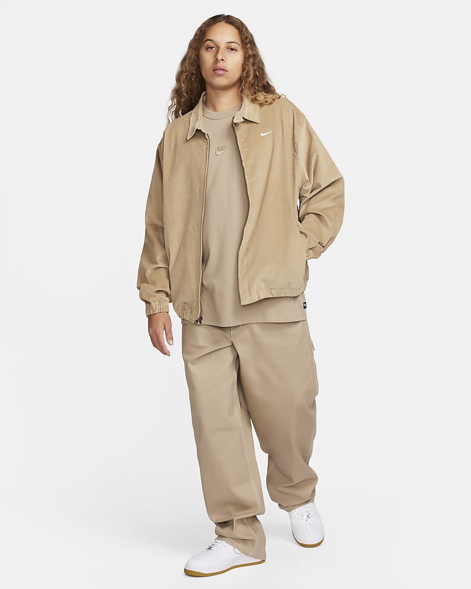 Nike Sportswear Premium Essentials Erkek Tişörtü - Khaki