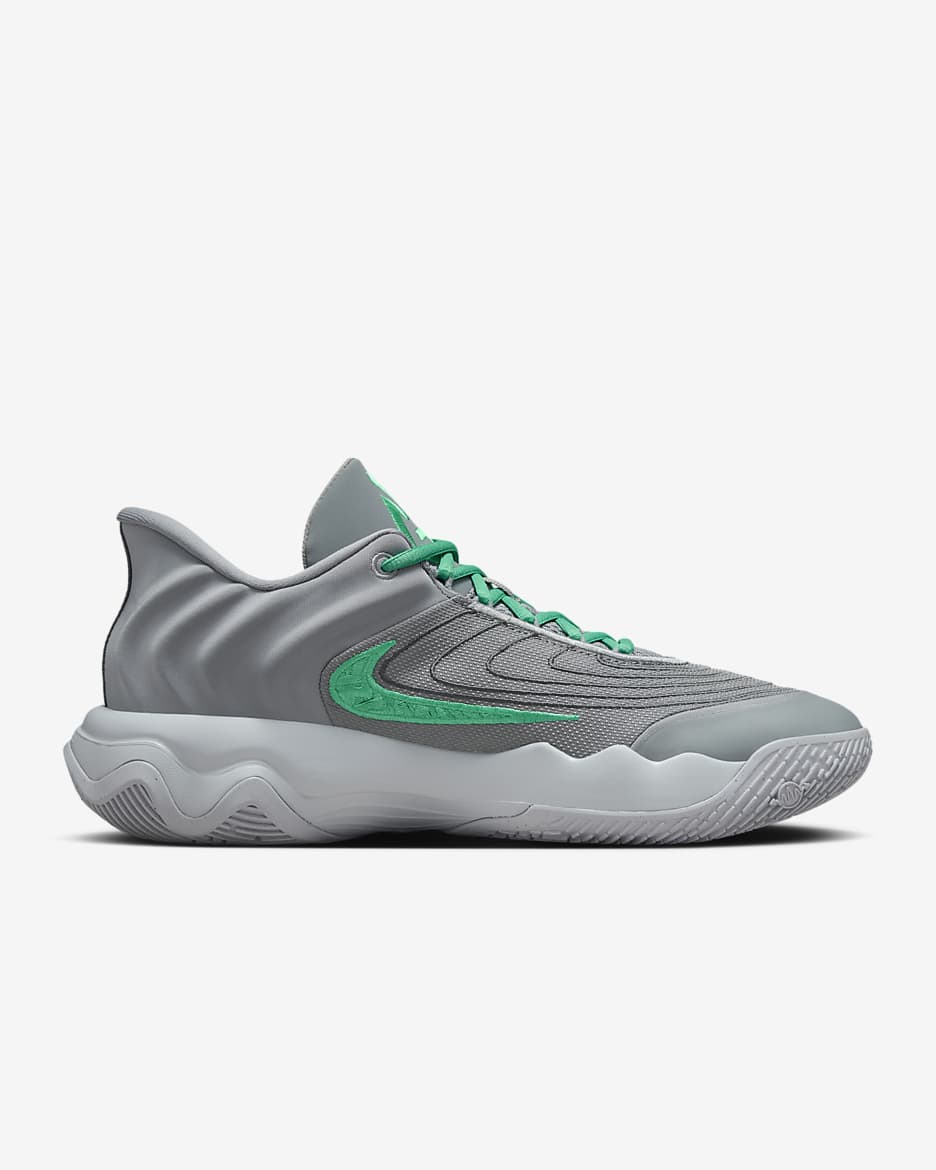 Chaussure de basket Giannis Immortality 4 - Smoke Grey/Wolf Grey/Dark Smoke Grey/Stadium Green