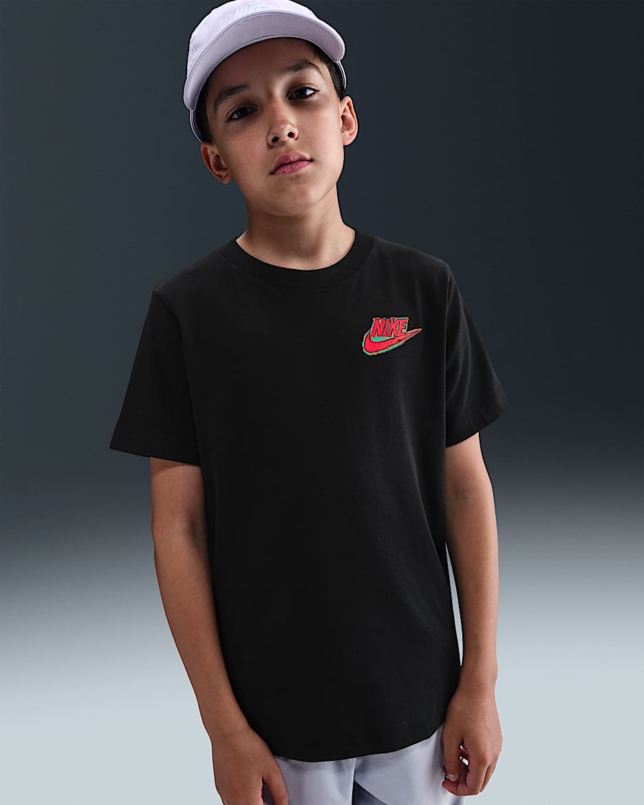 Nike Sportswear Older Kids' T-Shirt - Black