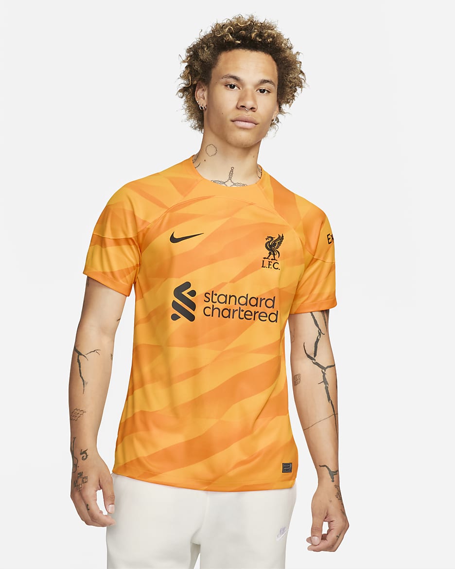 Jersey de fútbol de manga corta Nike Dri-FIT Liverpool FC de portero 2023/24 Stadium para hombre - Taxi/Naranja vivo/Negro