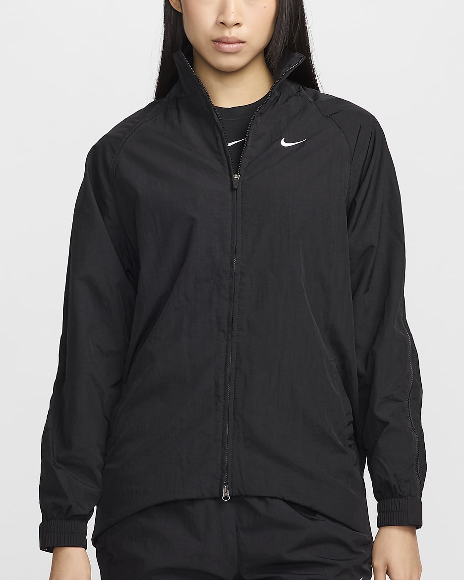 Nike Sportswear Collection Women's Oversized Repel Zip Jacket - Black/White