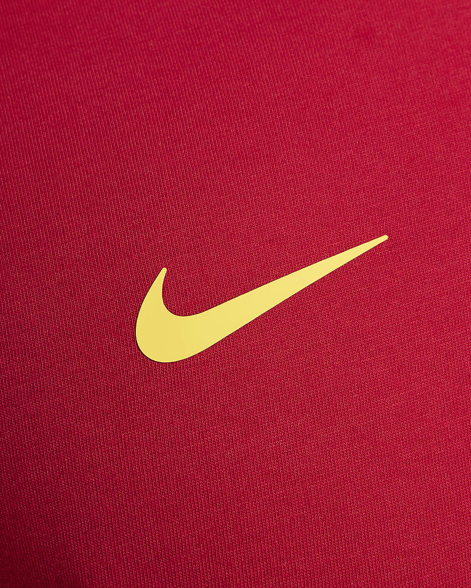 Liverpool FC Essential 男款 Nike 足球 T 恤 - Gym Red