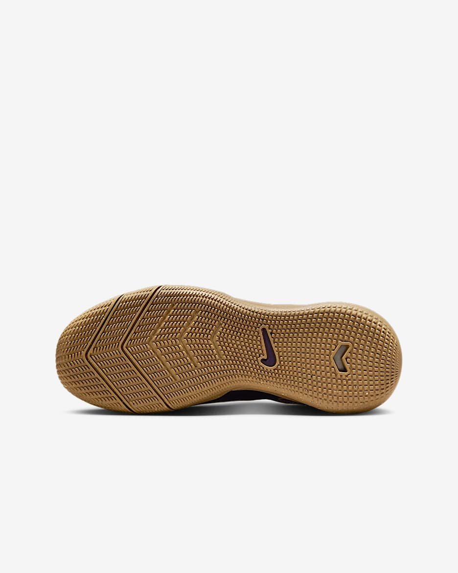 Nike Jr. Mercurial Vapor 16 Academy "Kylian Mbappé" Big Kids' Indoor/Court Low-Top Soccer Shoes
