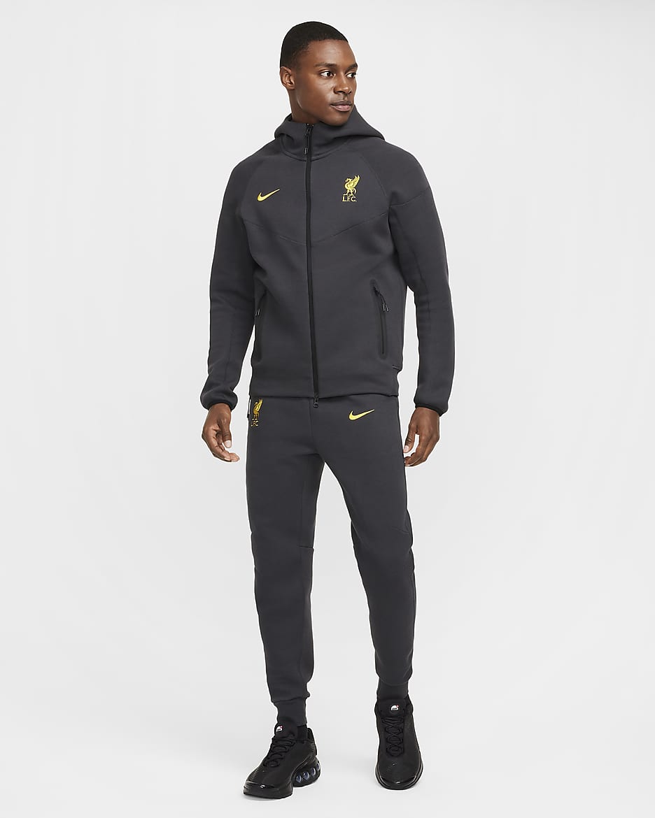 FC Liverpool Tech Third Nike Fleece-Fußballjogger (Herren) - Dark Smoke Grey/Chrome Yellow