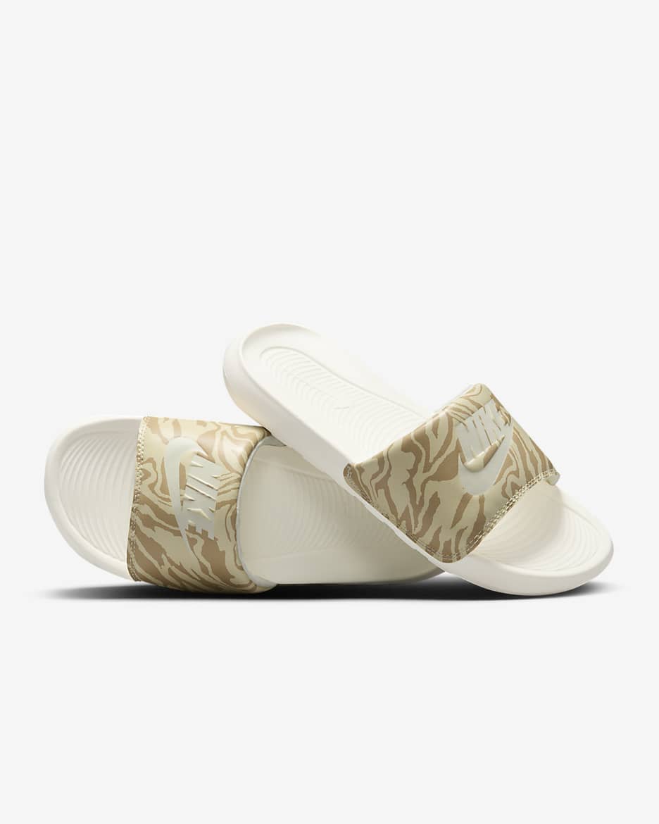 Nike Victori One Women's Print Slides - Sail/Coconut Milk/Sesame/Sail