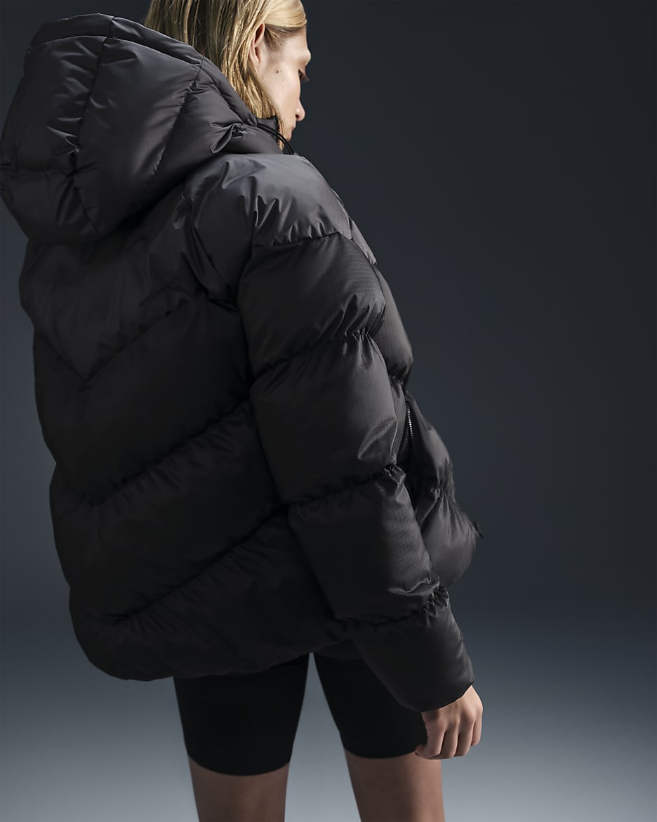 Nike Sportswear Windpuffer Jaqueta ampla Storm-FIT - Dona - Negre/Blanc