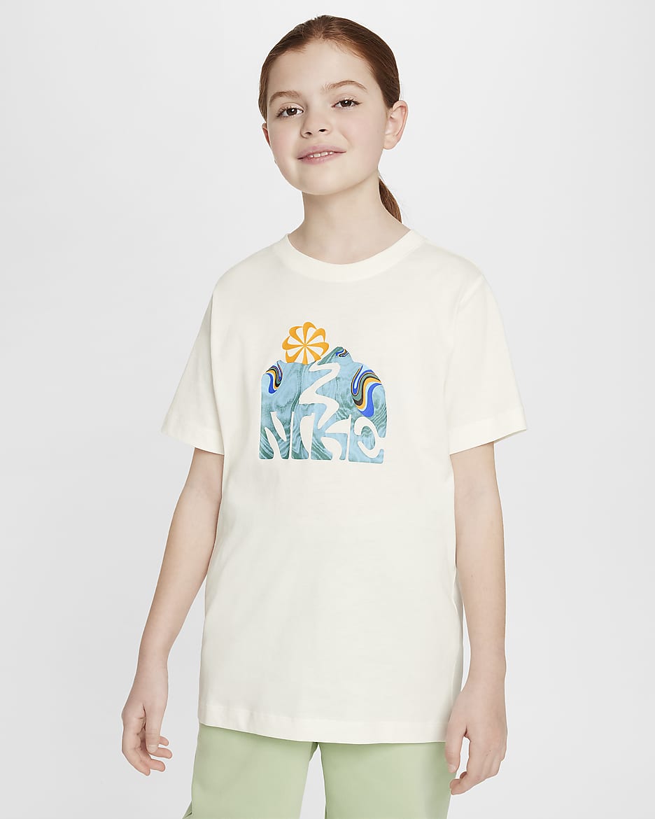 Nike Sportswear Older Kids' T-Shirt - Sail