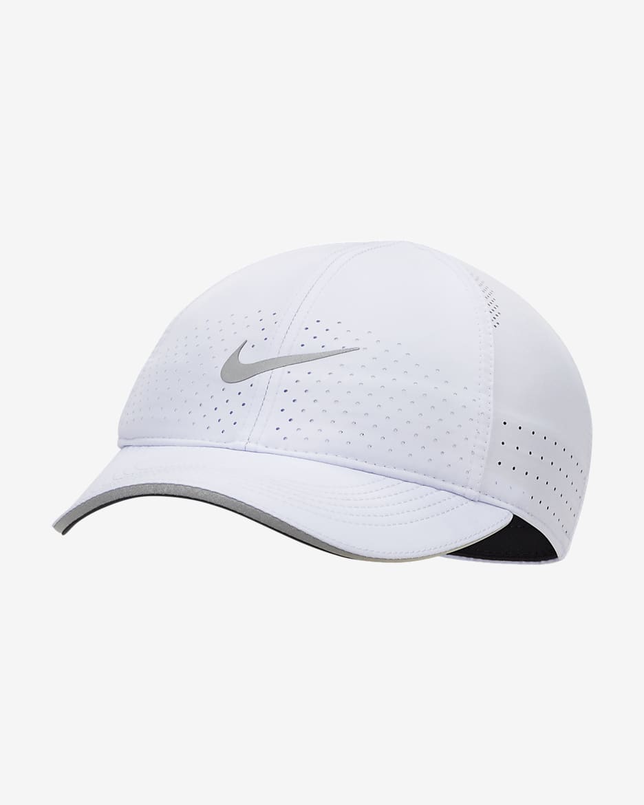 Nike Featherlight Women's Running Cap - Oxygen Purple