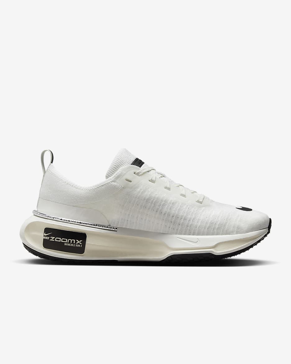 Tenis de correr en pavimento para mujer Nike Invincible 3 - Blanco cumbre/Vela/Leche de coco/Negro