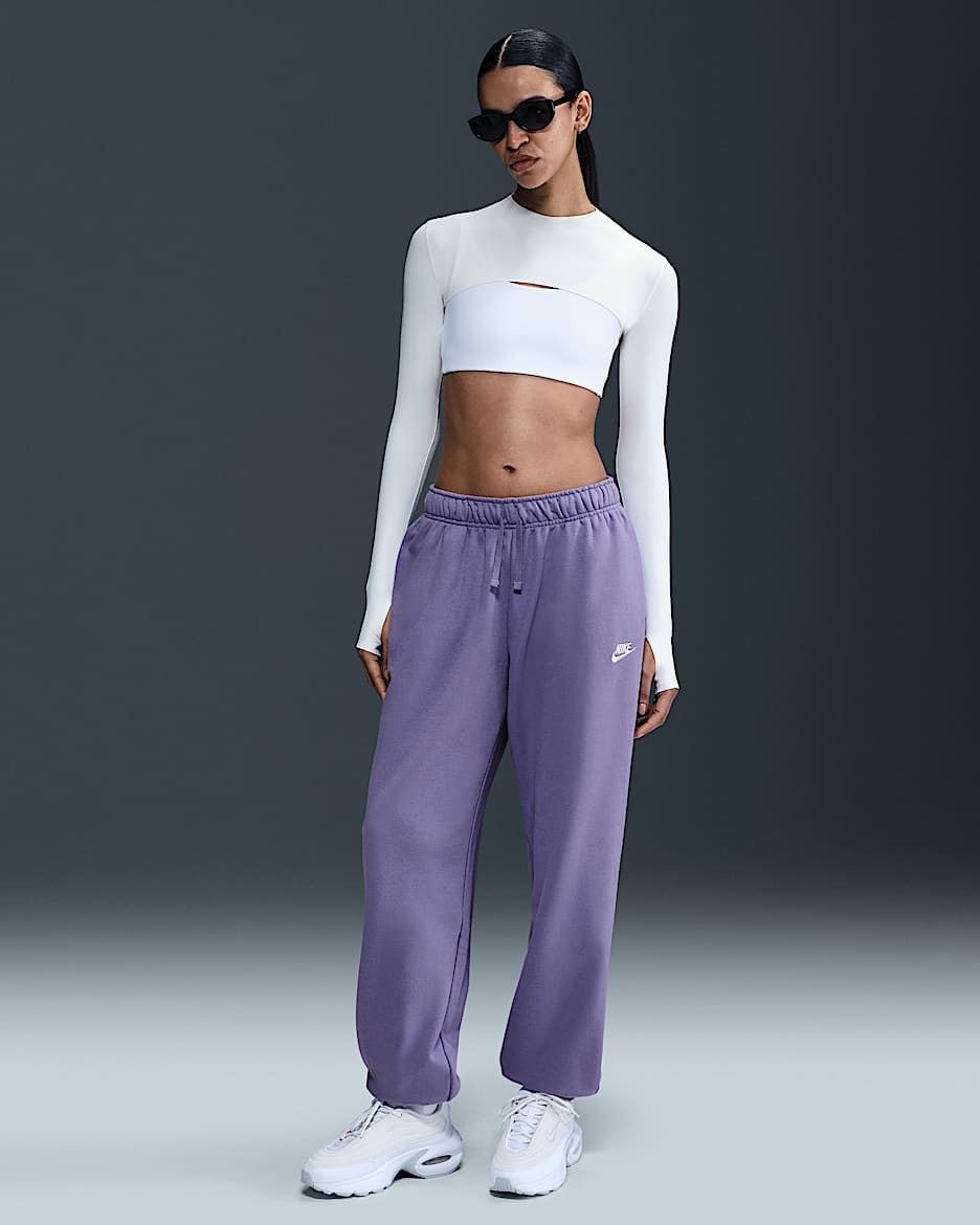 Pants de entrenamiento oversized de tiro medio para mujer Nike Sportswear Club Fleece - Amatista empolvado/Blanco