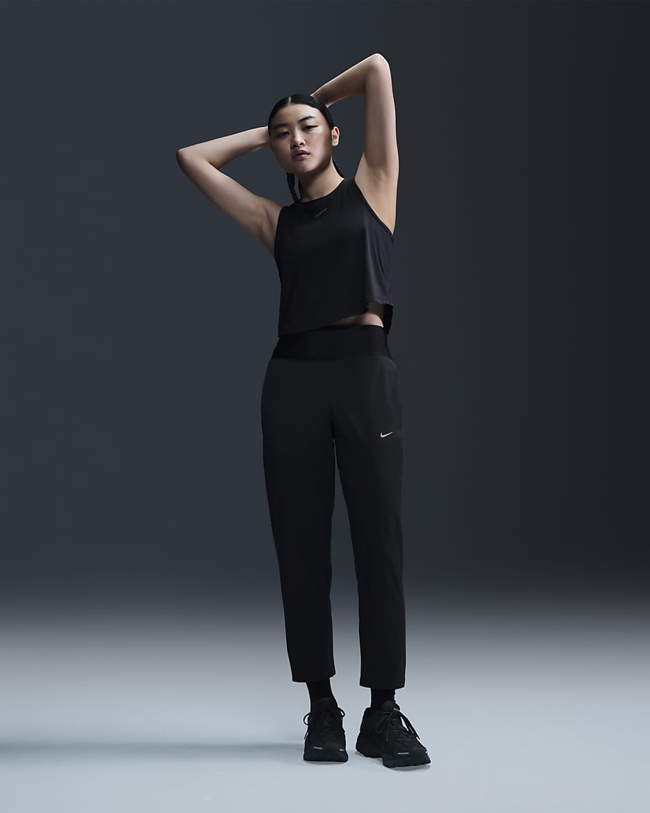 กางเกงวิ่งขายาวเอวปานกลางผู้หญิง Nike Dri-FIT Swift - ดำ