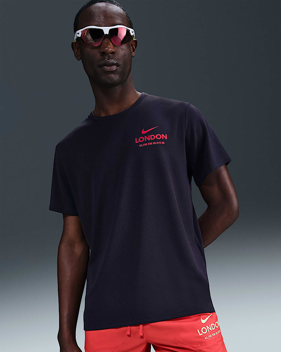 Nike Miler hardloopshirt voor heren - Cave Purple