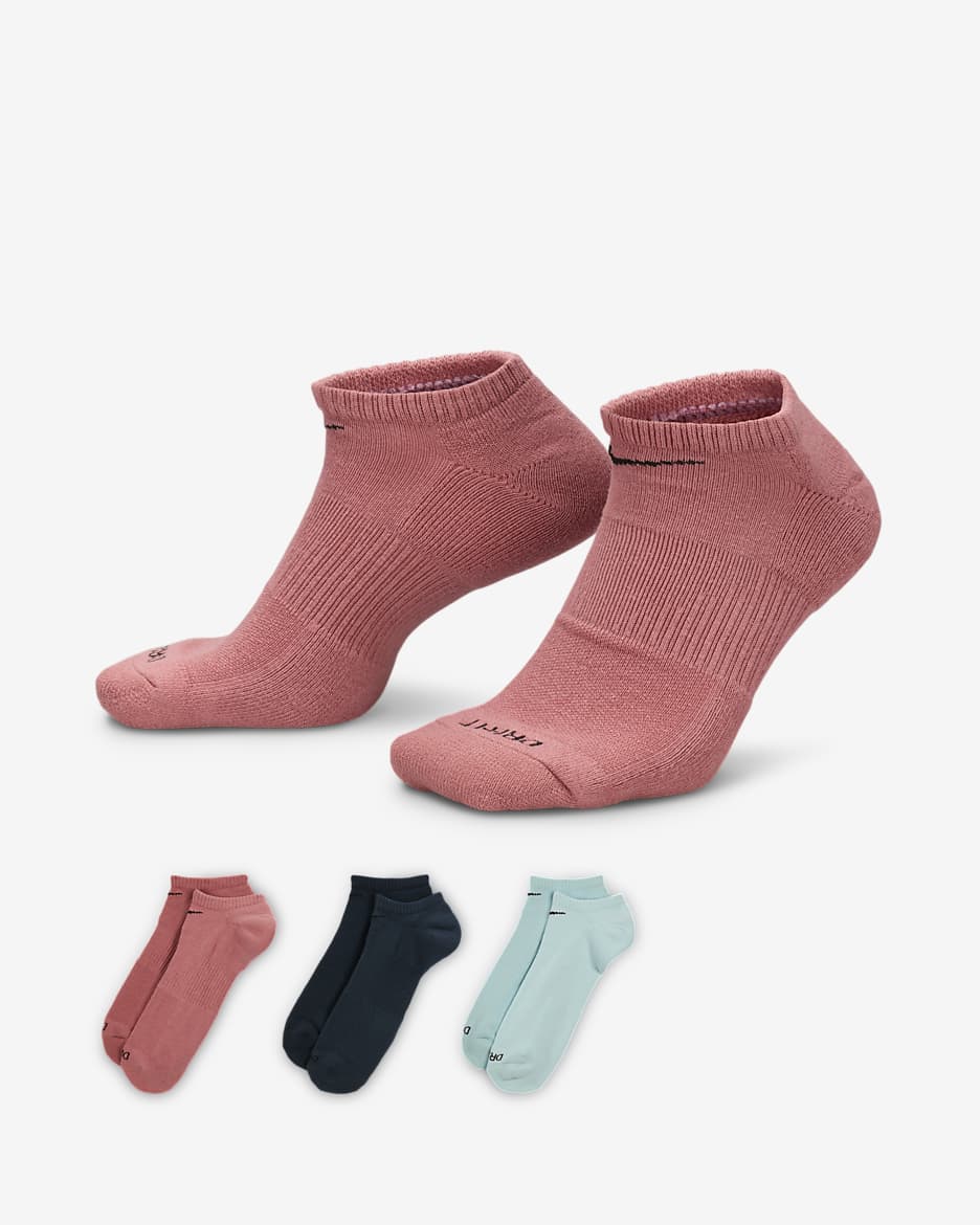 Calcetines de entrenamiento ocultos, con
amortiguación, Nike Everyday Plus (3
pares) - Multicolor