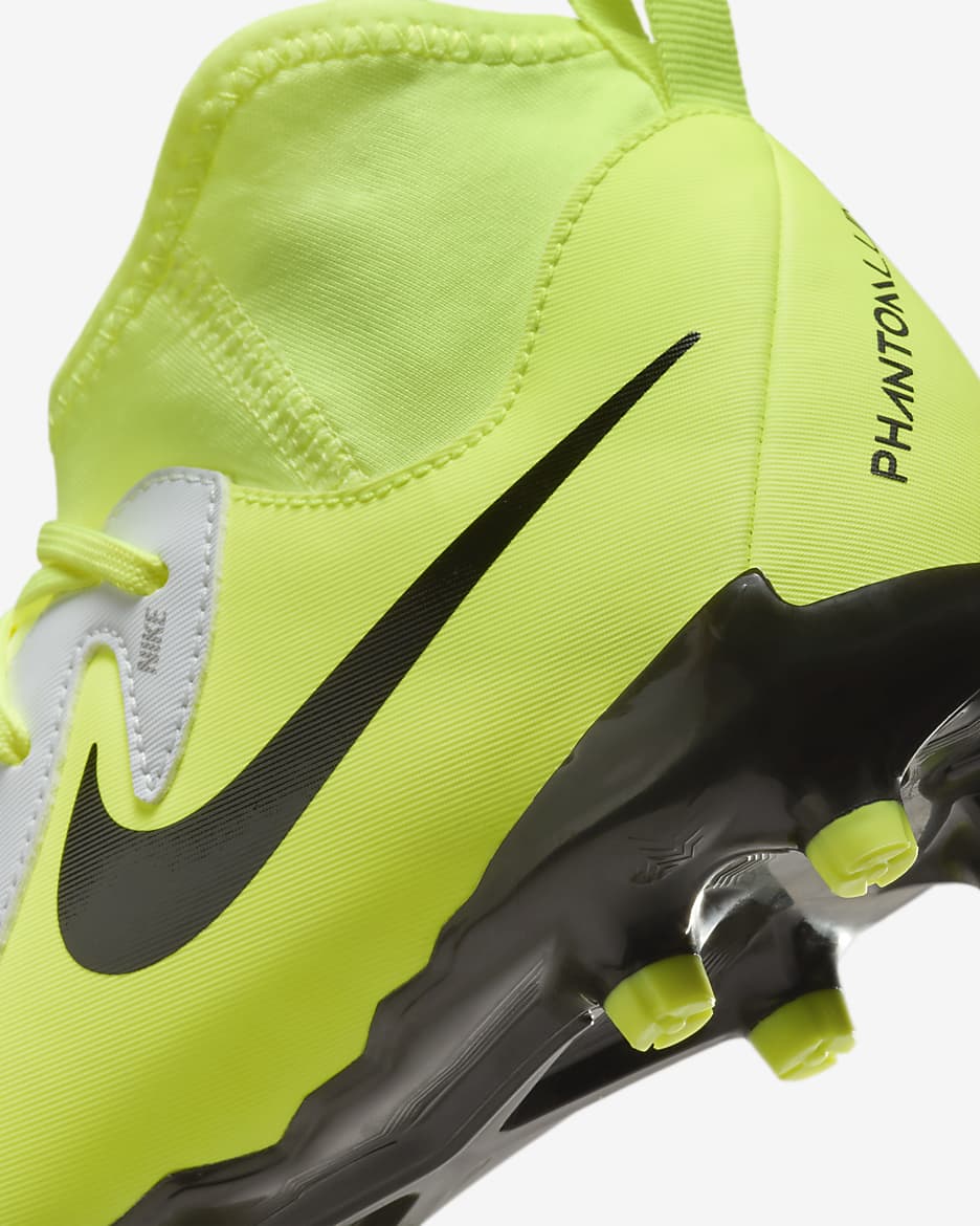 Nike Jr. Phantom Luna 2 Academy Younger/Older Kids' MG Football Boot - Metallic Silver/Volt/Black