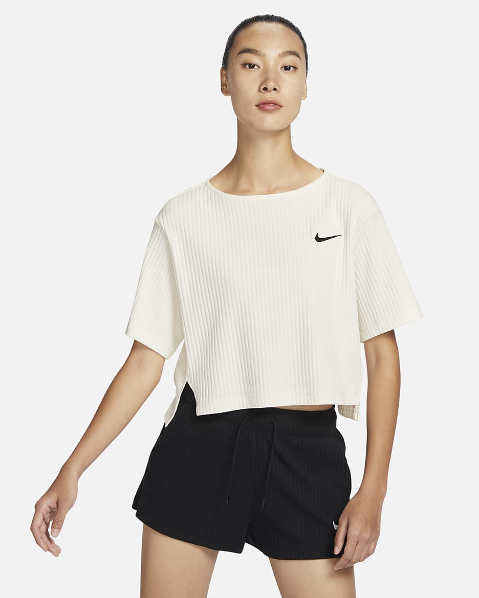 เสื้อเจอร์ซีย์แขนสั้นผ้าร่องผู้หญิง Nike Sportswear - Sail/ดำ