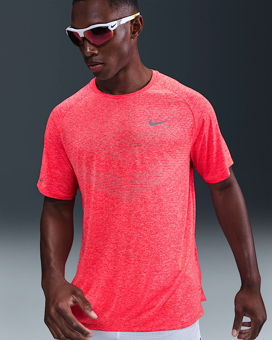 Nike Stride Men's Dri-FIT ADV Short-Sleeve Running Top - Bright Crimson/Heather