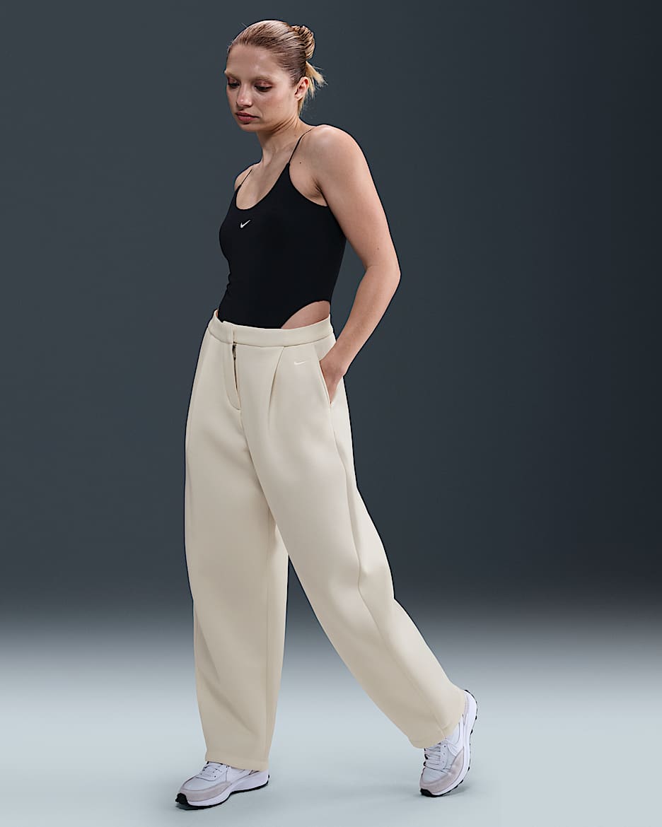 Pants de tiro medio holgados para mujer Nike Sportswear Modern Fleece - Marfil pálido/Vela