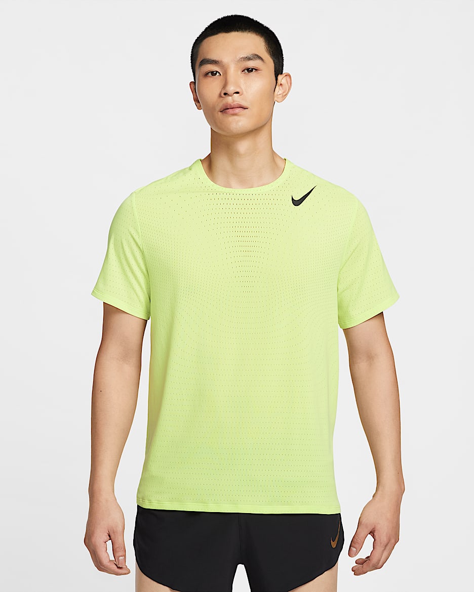 Nike AeroSwift Men's Dri-FIT ADV Short-Sleeve Running Top - Light Lemon Twist/Black