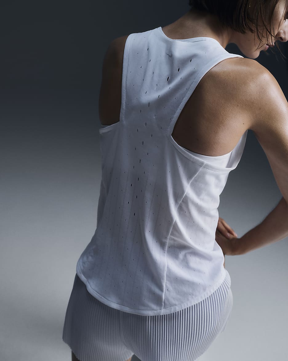 Nike AeroSwift Dri-FIT ADV løpesinglet til dame - Hvit/Svart/Svart