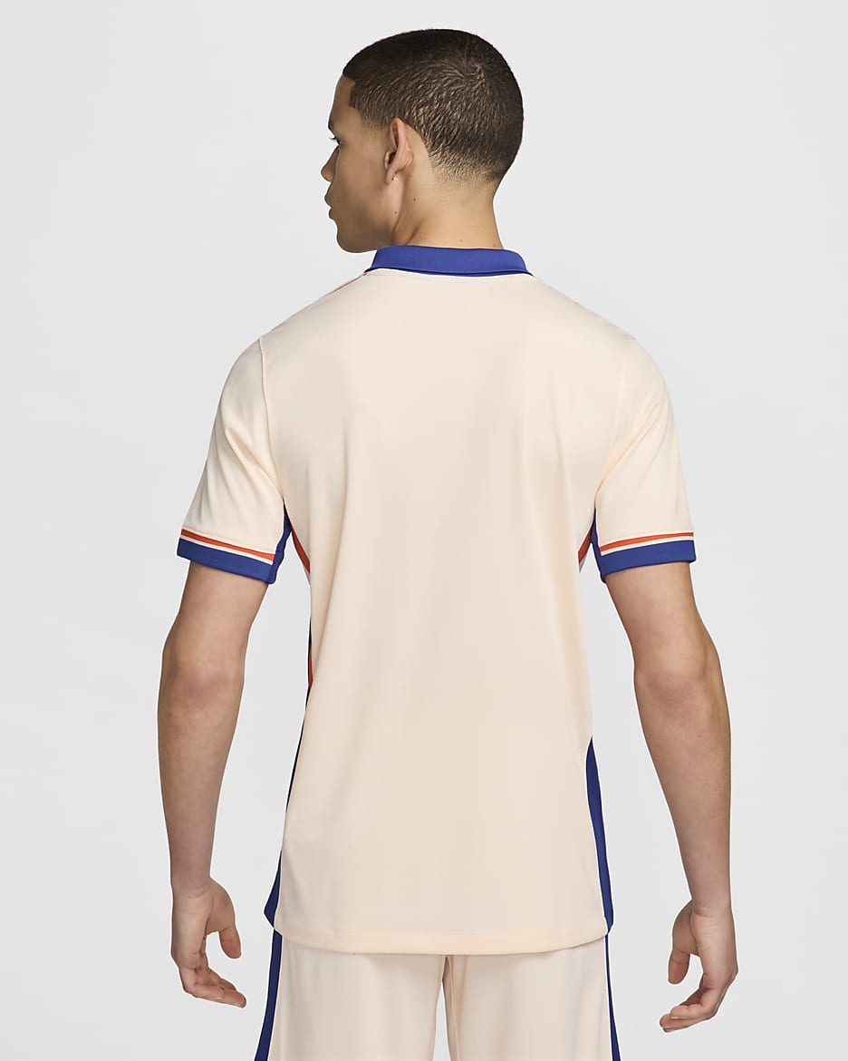 Chelsea FC 2024/25 Stadyum Deplasman Nike Dri-FIT Erkek Futbol Taraftar Forması - Guava Ice/Team Orange/Rush Blue