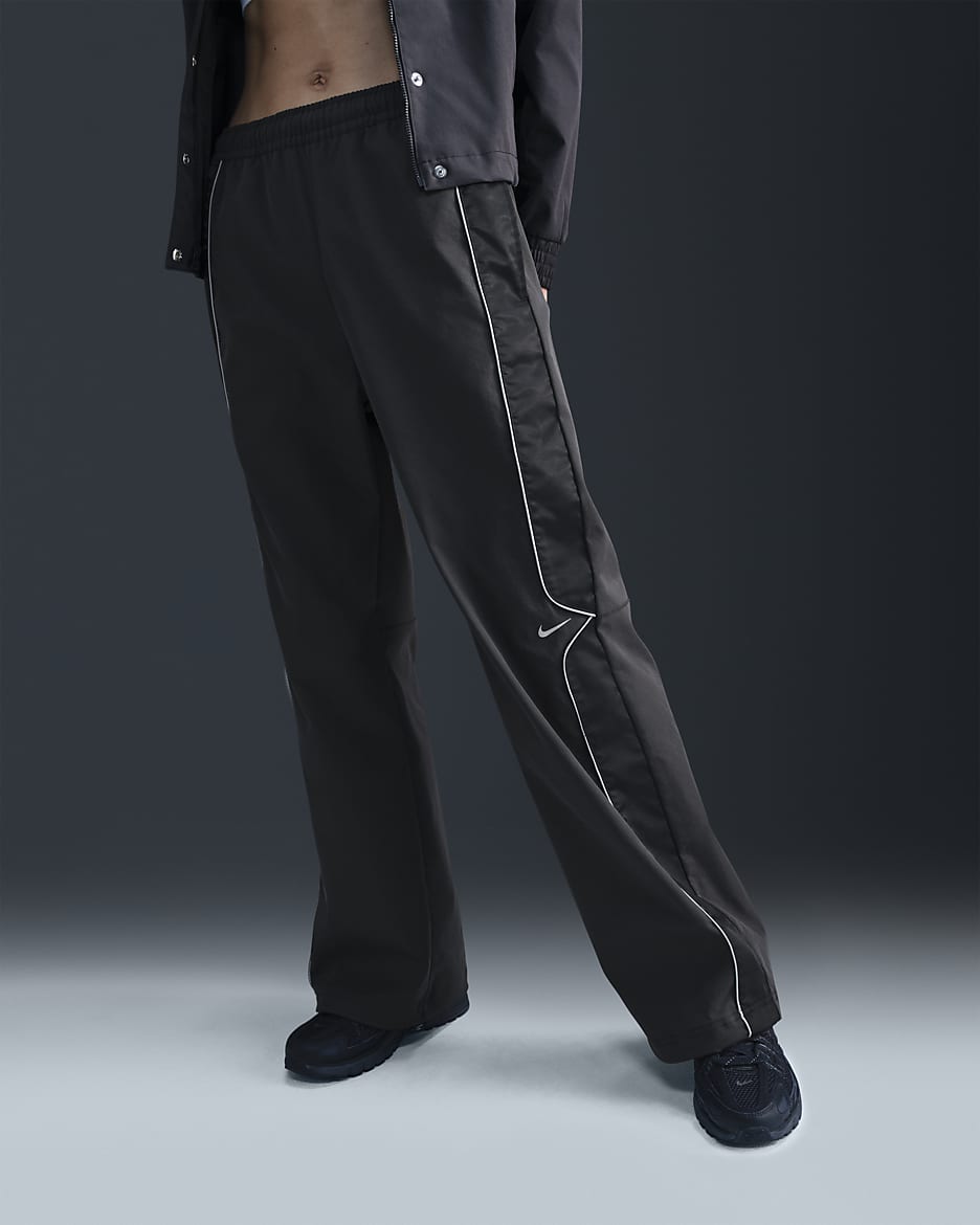 Nike Sportswear Women's Woven Pants