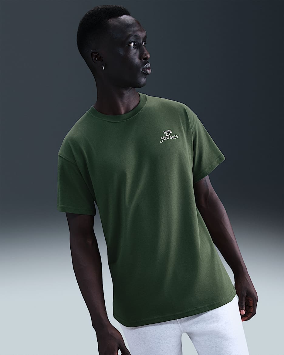 T-shirt com grafismo Nike Sportswear para homem - Fir