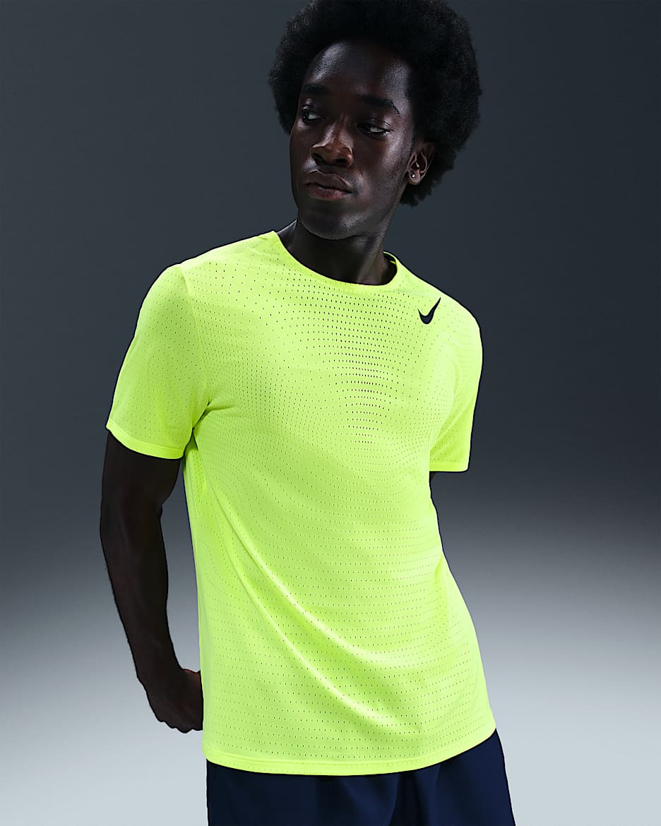 Haut de running à manches courtes Dri-FIT ADV Nike AeroSwift pour homme - Volt/Noir
