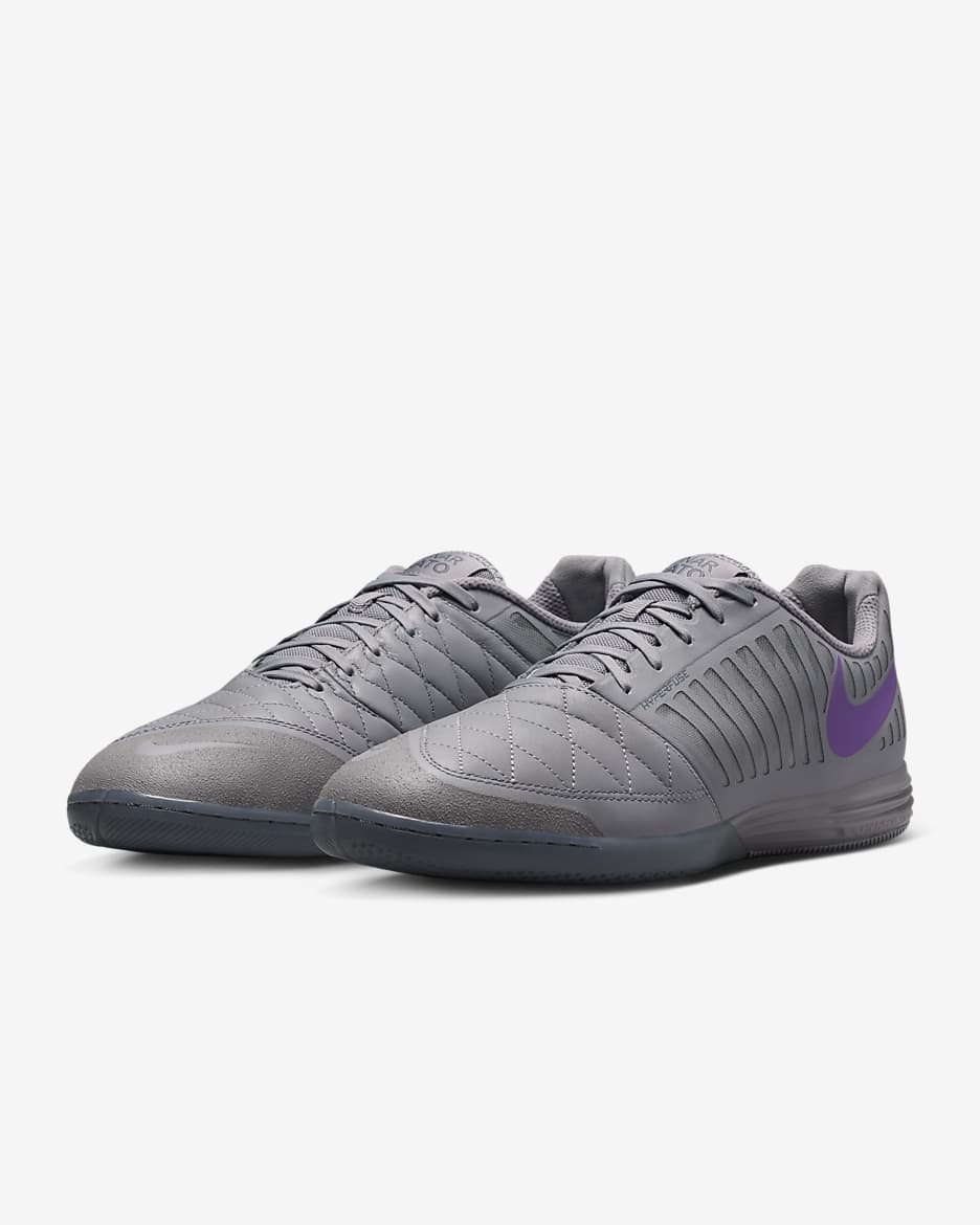 Tenis de fútbol de corte low para cancha cubierta Nike Lunargato II - Flor de lila/Uva ligero