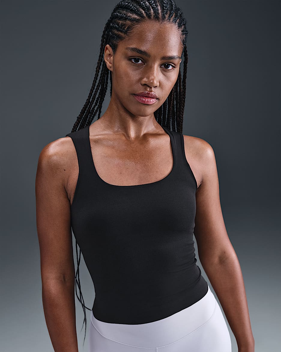 Nike Zenvy Women's Dri-FIT Tank Top - Black