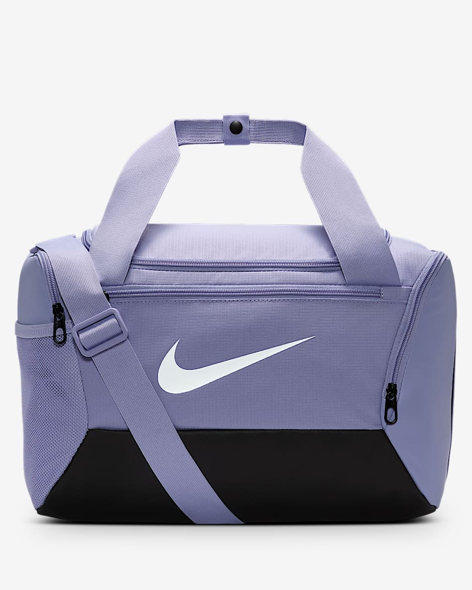 Nike Brasilia 9.5 Trainingstasche (XS, 25 l) - Lilac Ice/Schwarz/Weiß