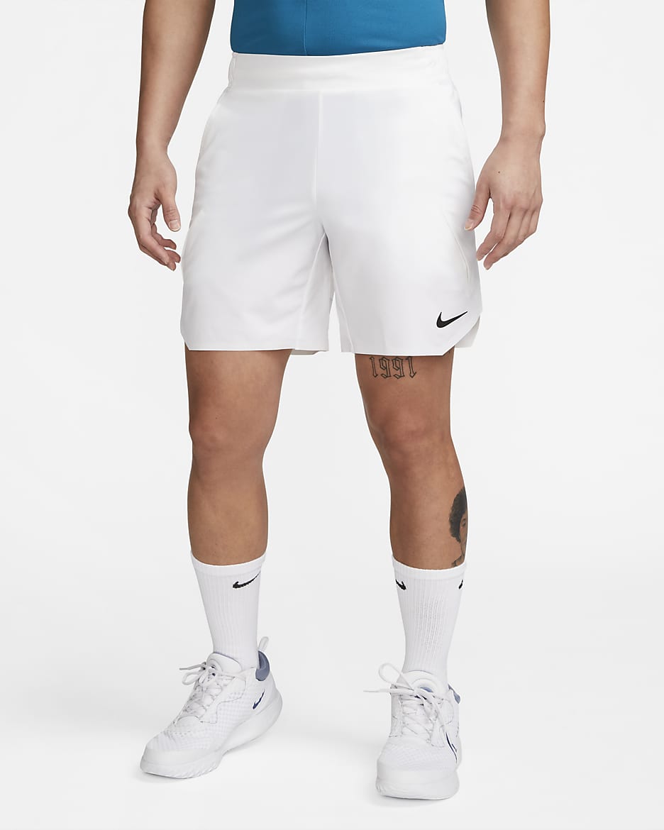 กางเกงเทนนิสขาสั้นผู้ชาย NikeCourt Dri-FIT Slam - ขาว/ดำ