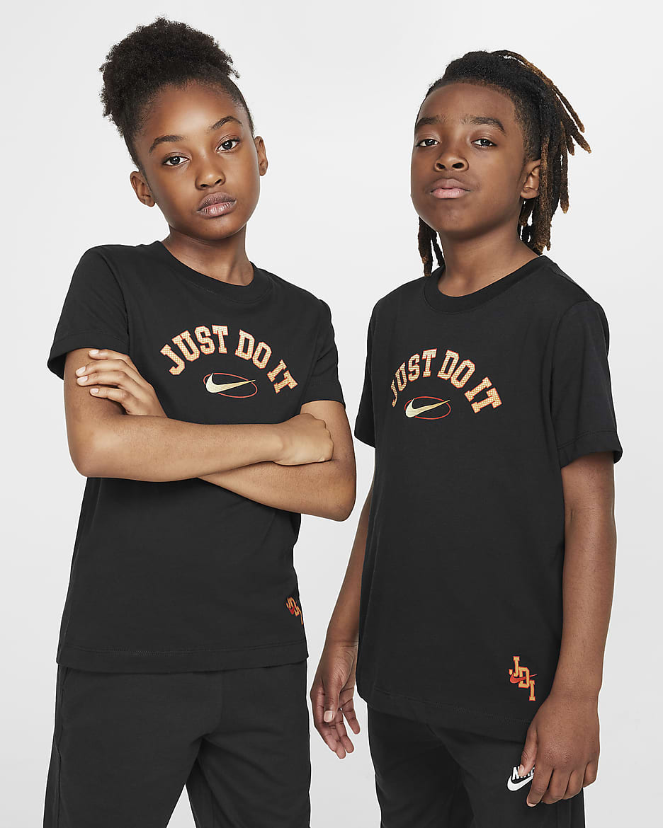 Nike Sportswear T-Shirt für ältere Kinder - Schwarz