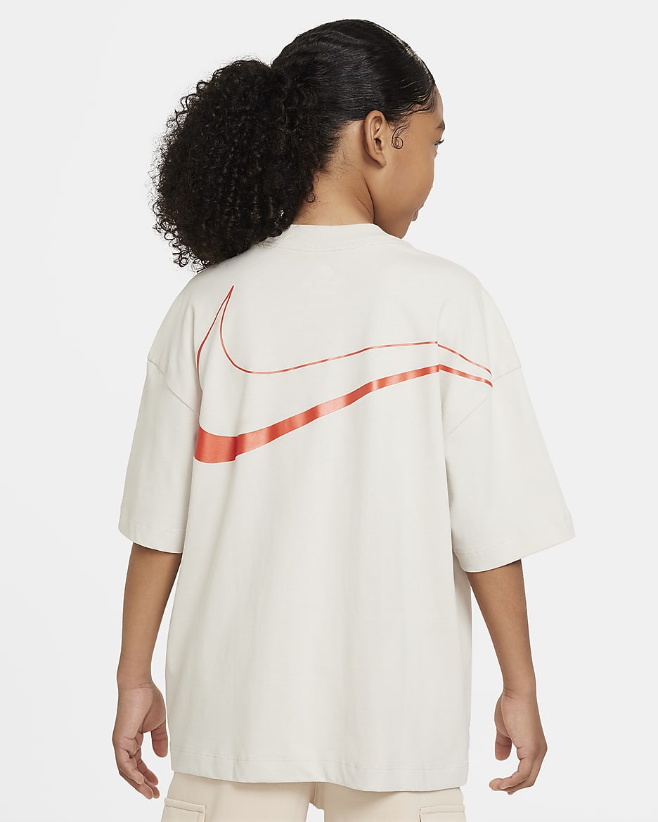 Nike Sportswear Older Kids' (Girls') Oversized T-Shirt - Light Bone