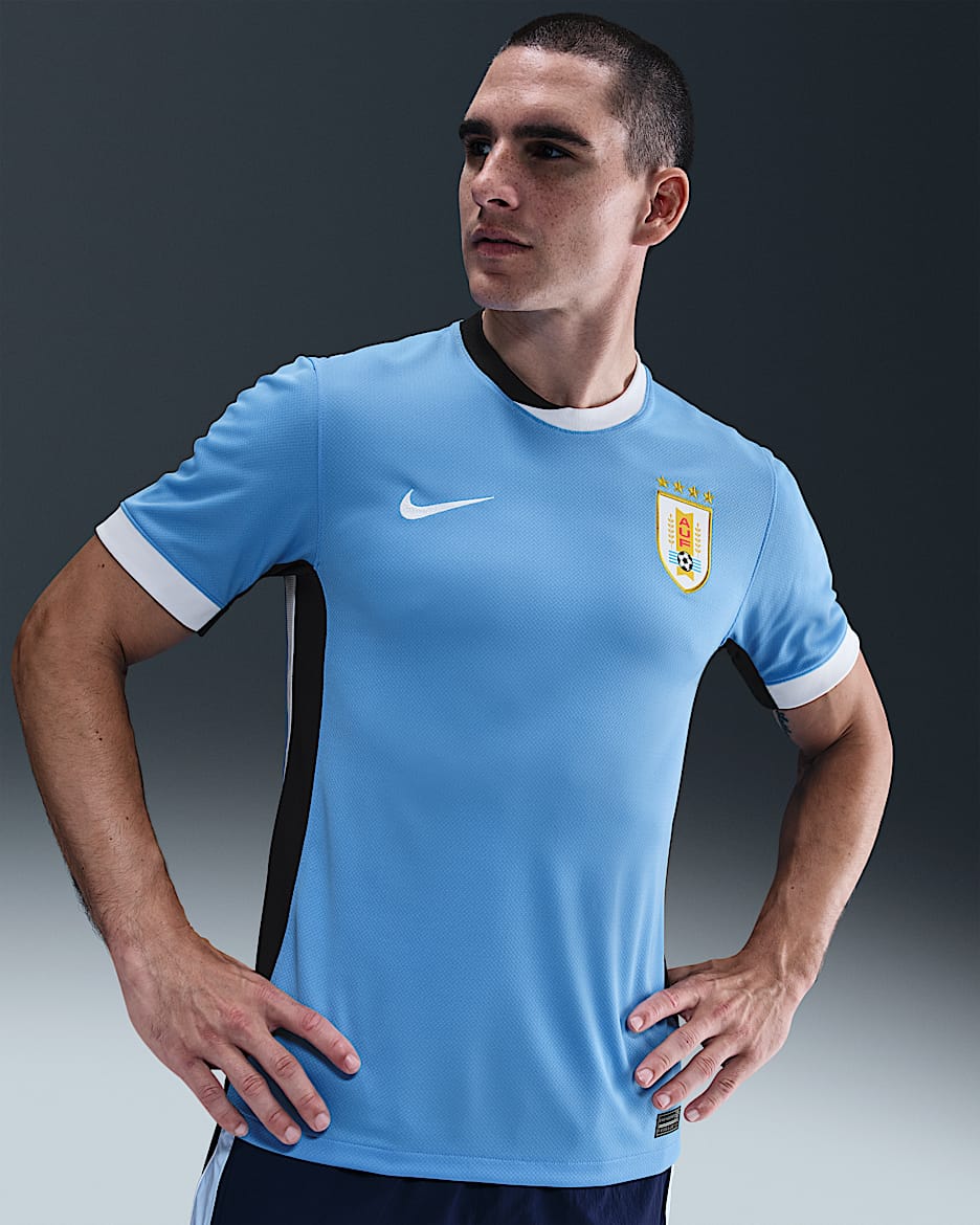 ウルグアイ 2024/25 スタジアム ホーム (メンズ チーム) メンズ ナイキ Dri-FIT サッカー レプリカ ユニフォーム - ユニバーシティブルー/ブラック/ホワイト