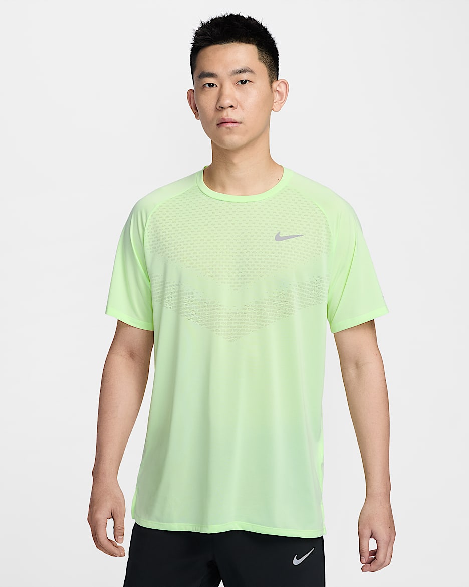 Nike Stride Men's Dri-FIT ADV Short-Sleeve Running Top - Barely Volt