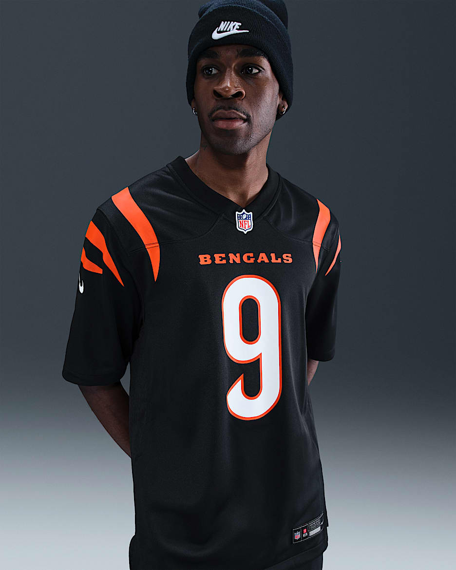 NFL Cincinnati Bengals (Joe Burrow) Men's Game Football Jersey - Black