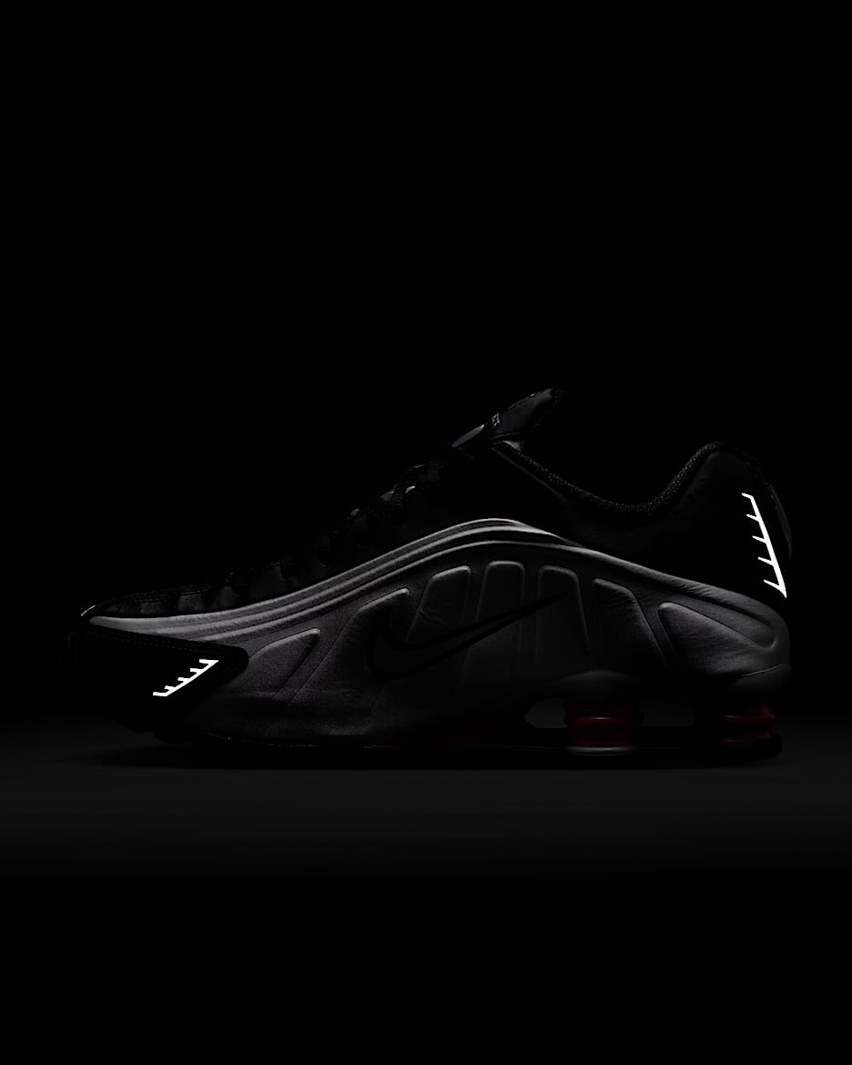 Scarpa Nike Shox R4 – Uomo - Argento metallizzato/Nero/Picante Red/Argento metallizzato