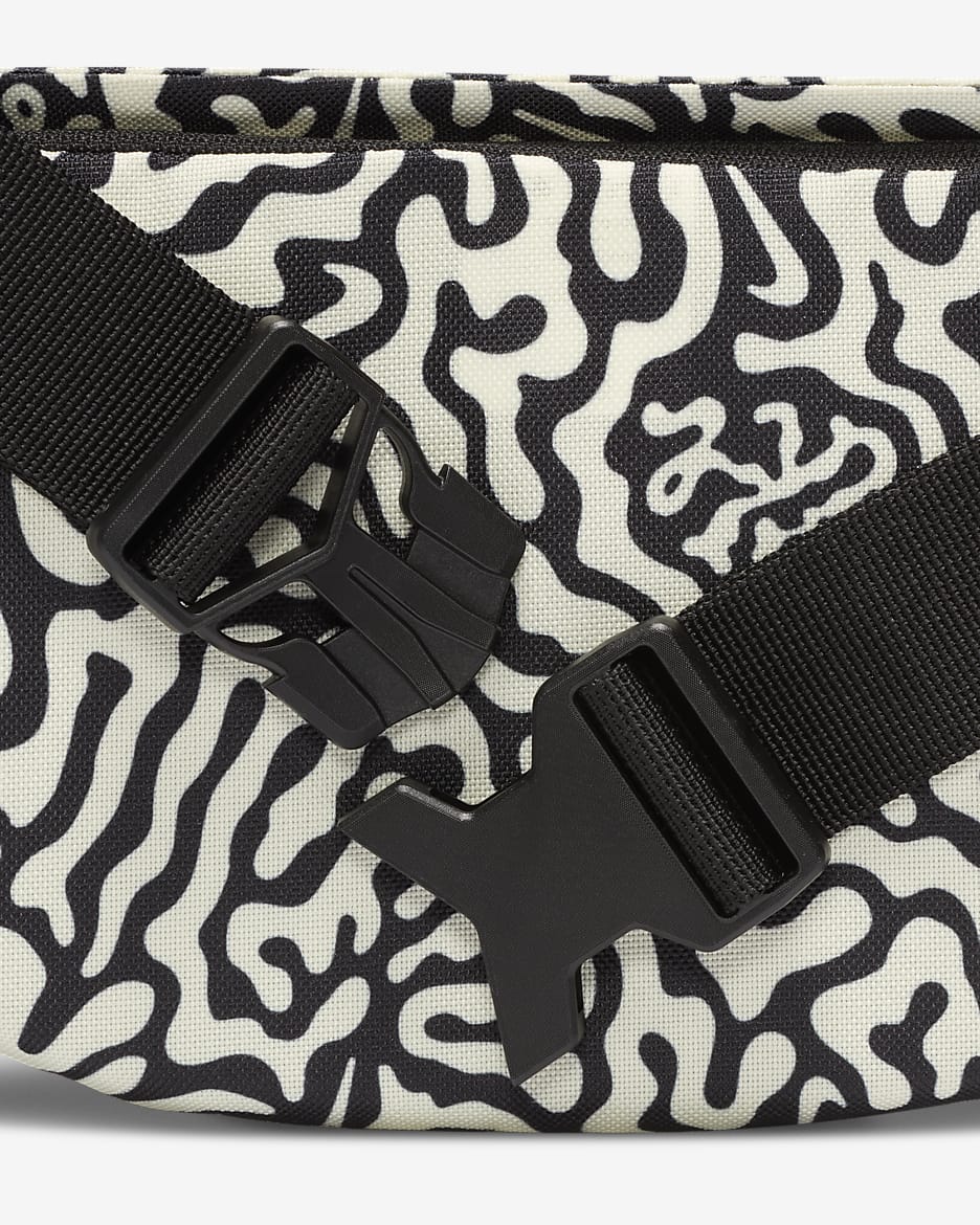 heritage hip pack nike